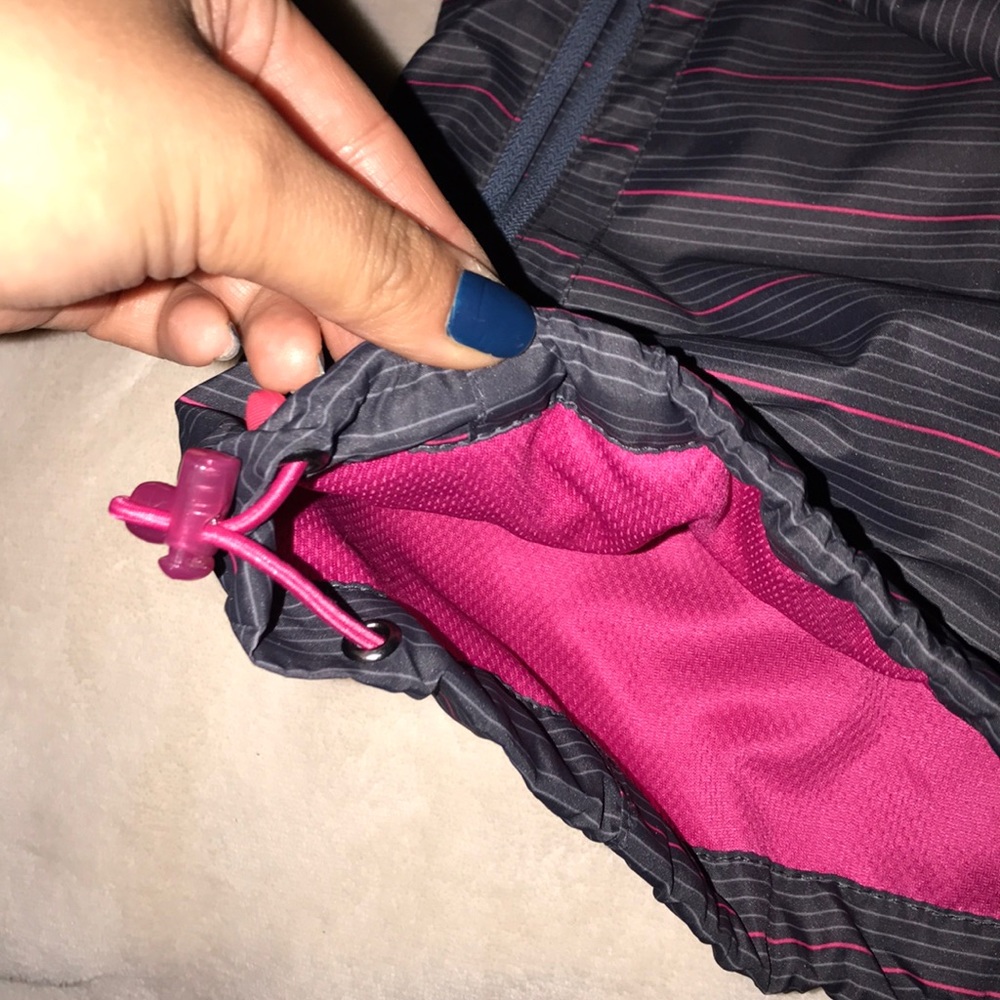 New Balance windbreaker - Picture 2 of 4